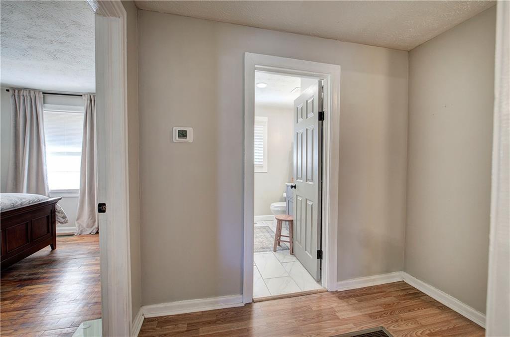 33 Carnes Road SW