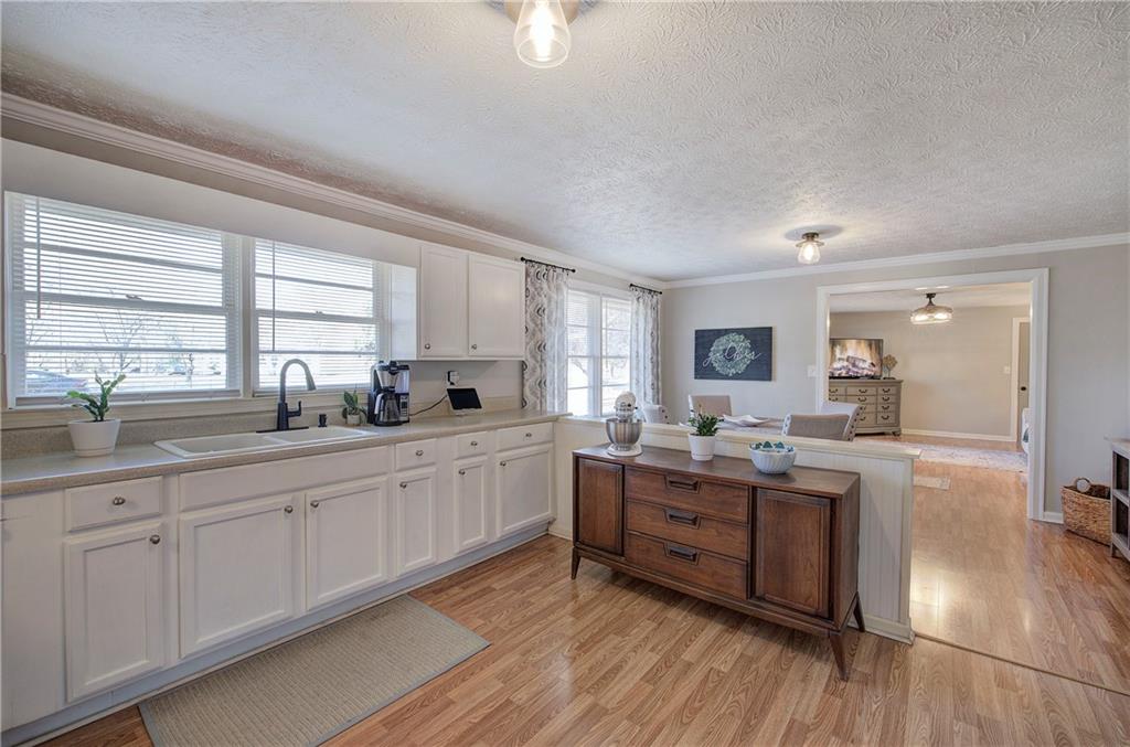 33 Carnes Road SW
