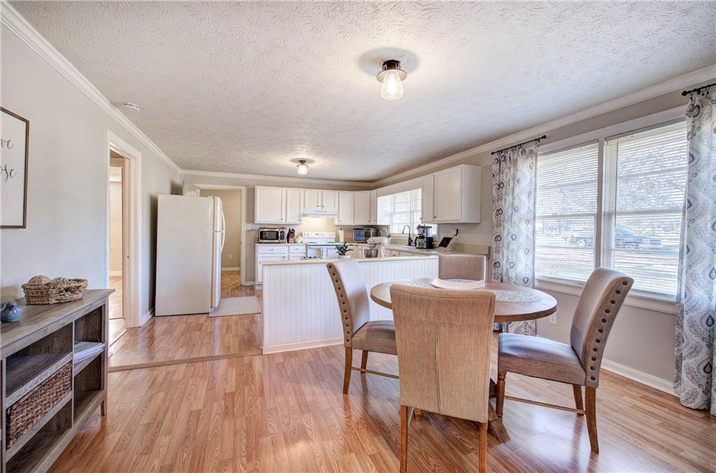 33 Carnes Road SW
