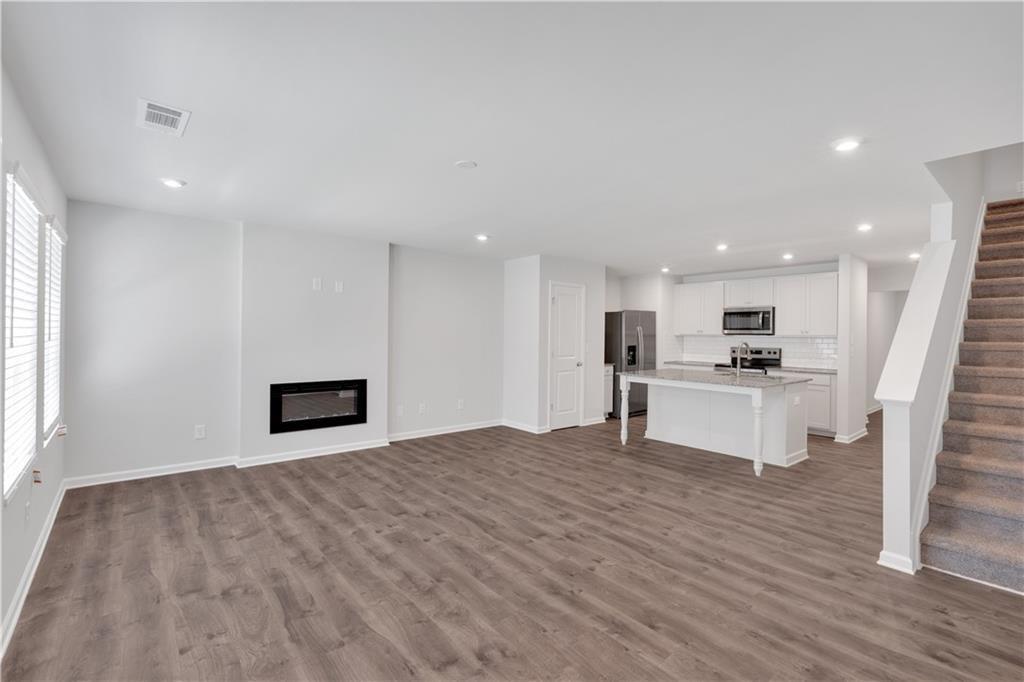 317 Rolling Green Road Unit 107