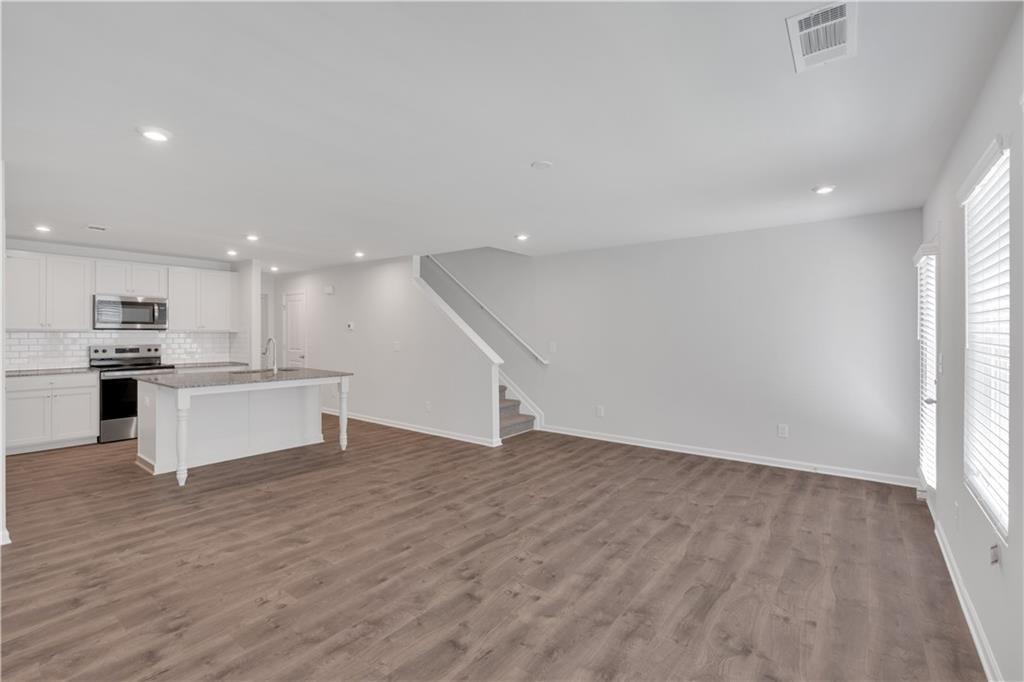 317 Rolling Green Road Unit 107