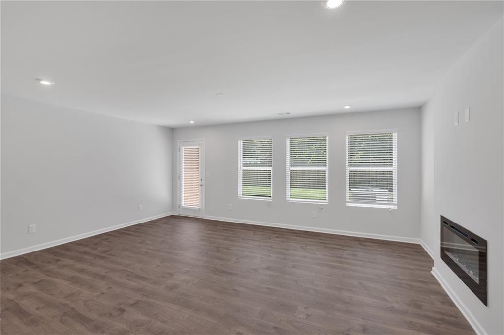 317 Rolling Green Road Unit 107