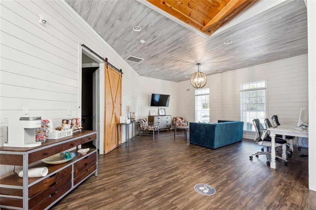 45 Hidden Hickory Court