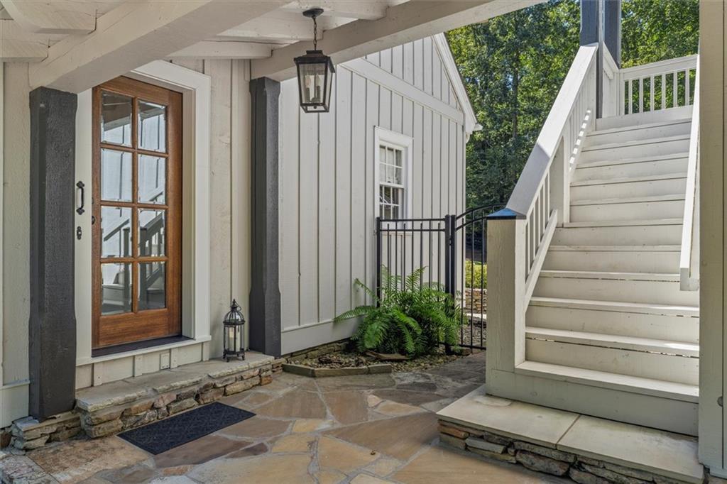 110 Manor Ridge Drive