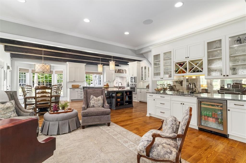 110 Manor Ridge Drive