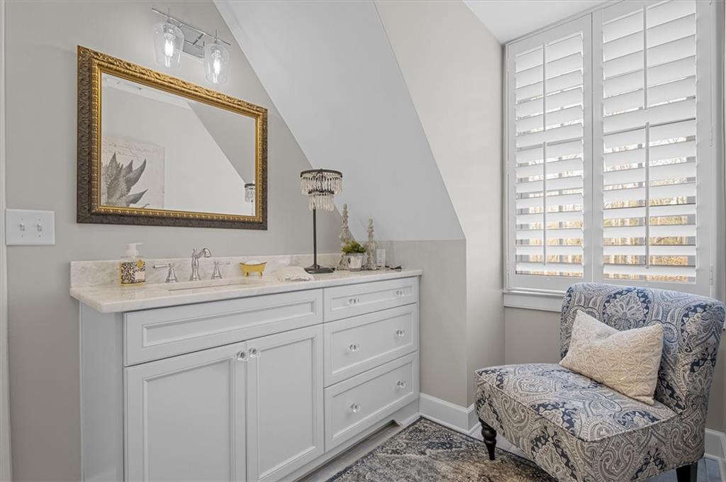 110 Manor Ridge Drive