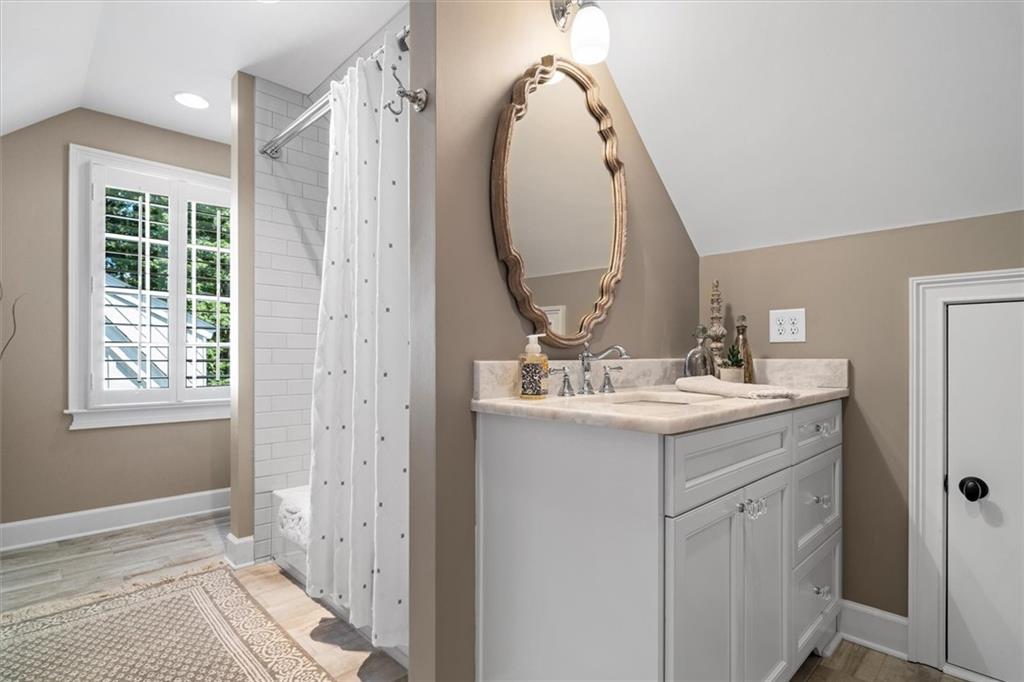 110 Manor Ridge Drive