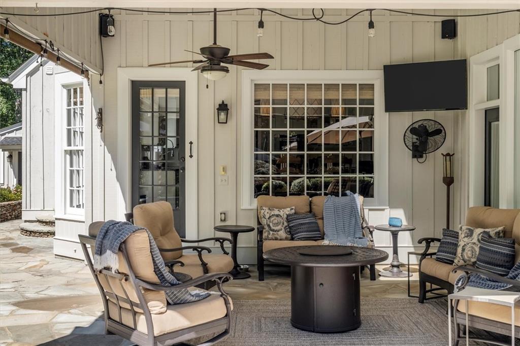 110 Manor Ridge Drive