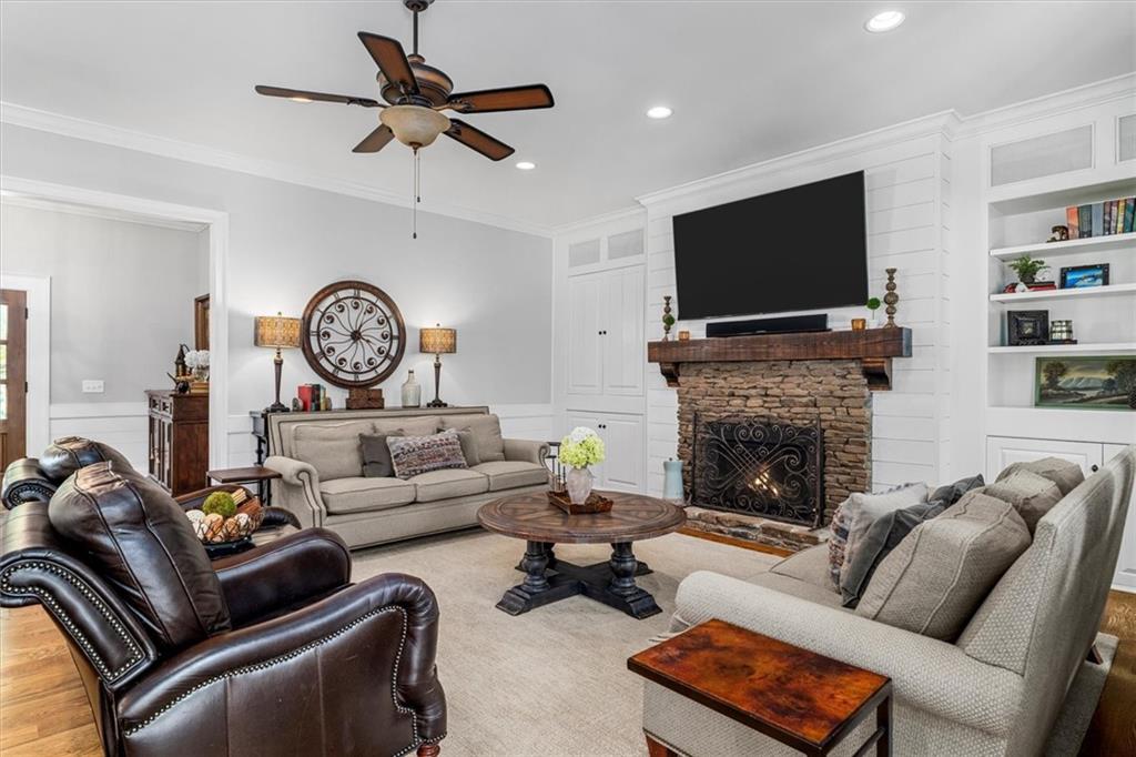 110 Manor Ridge Drive