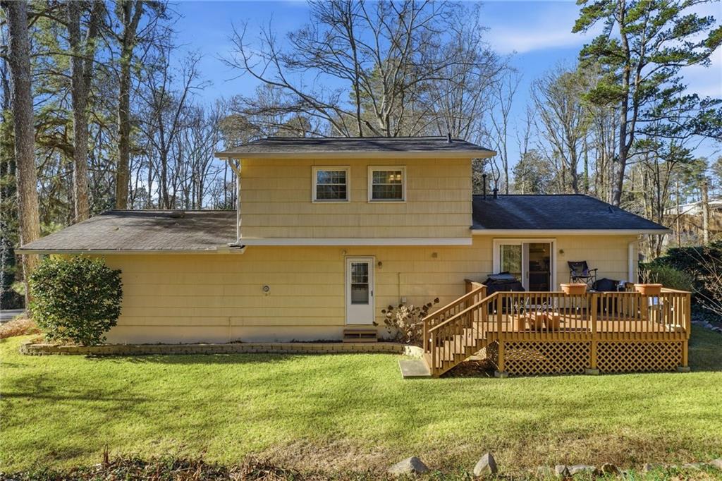 1437 Shadowbrook Drive