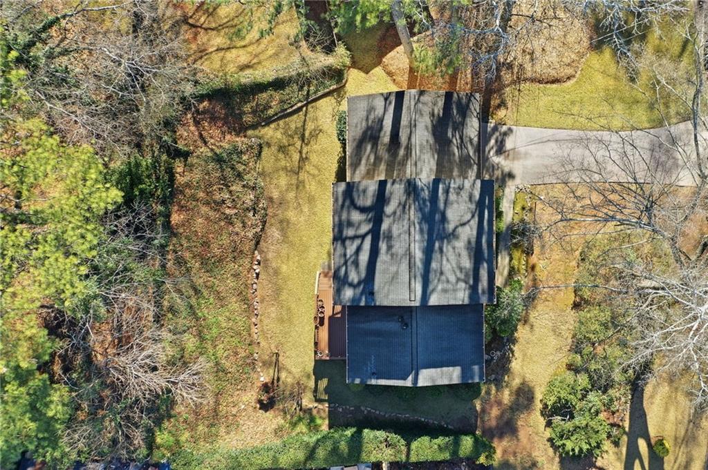 1437 Shadowbrook Drive