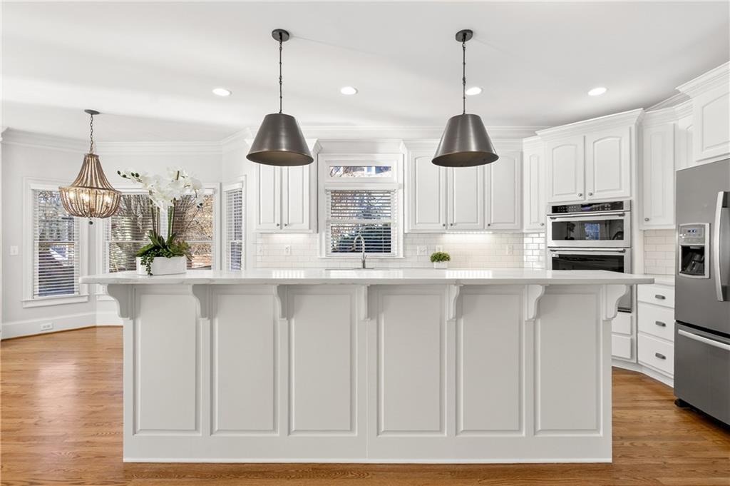 1841 E Gate Cove