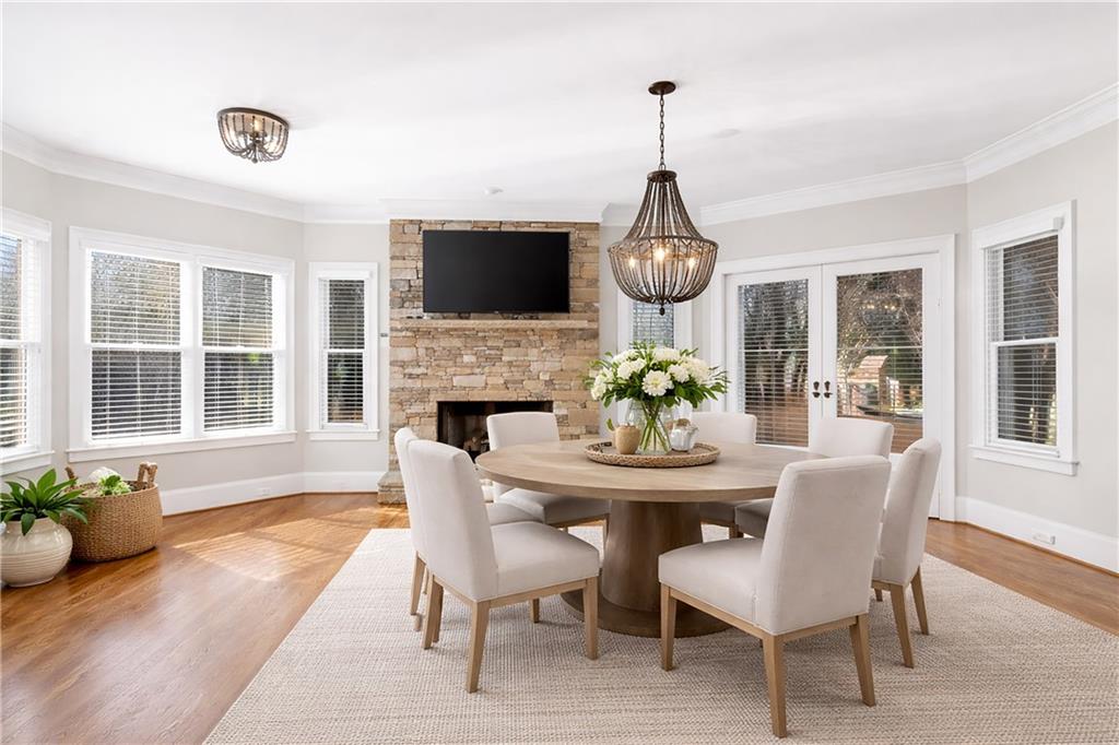 1841 E Gate Cove