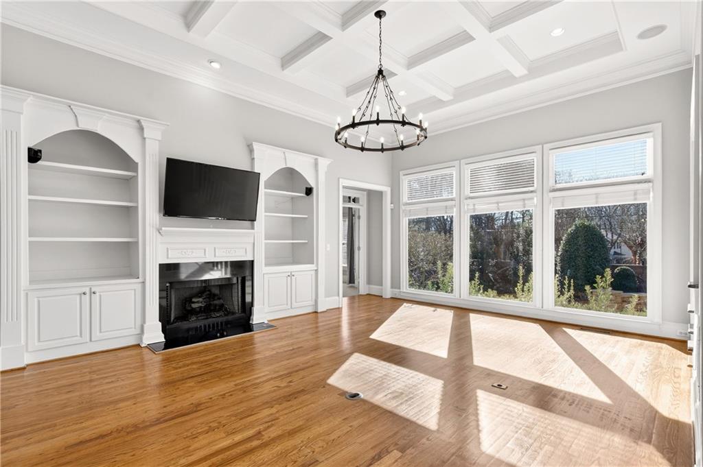 1841 E Gate Cove
