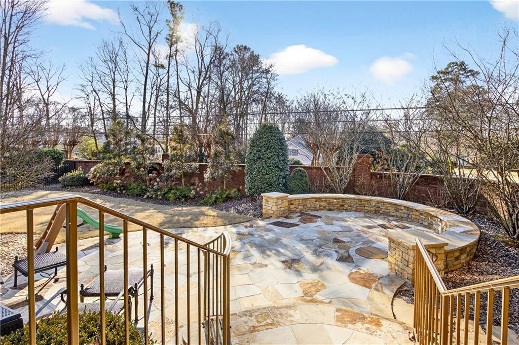 1841 E Gate Cove
