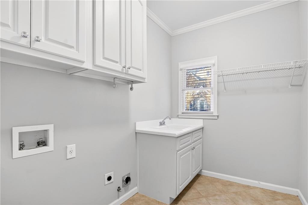 1841 E Gate Cove