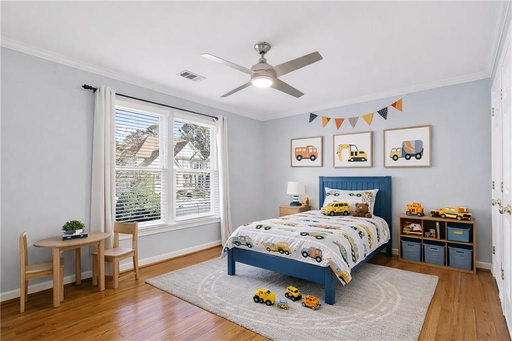 1841 E Gate Cove