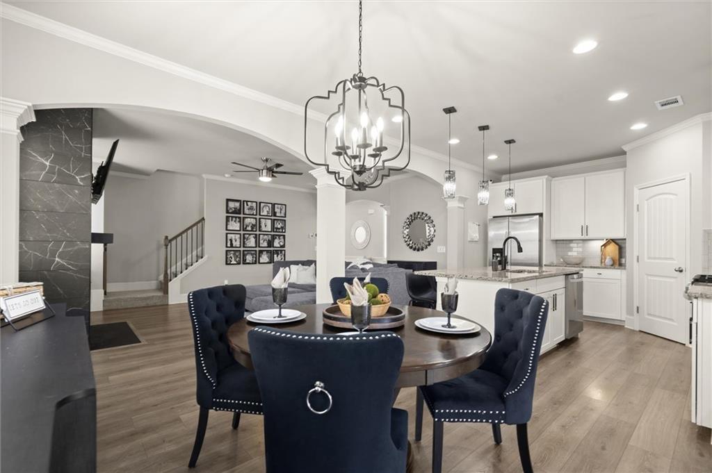 6379 Crosscreek Lane