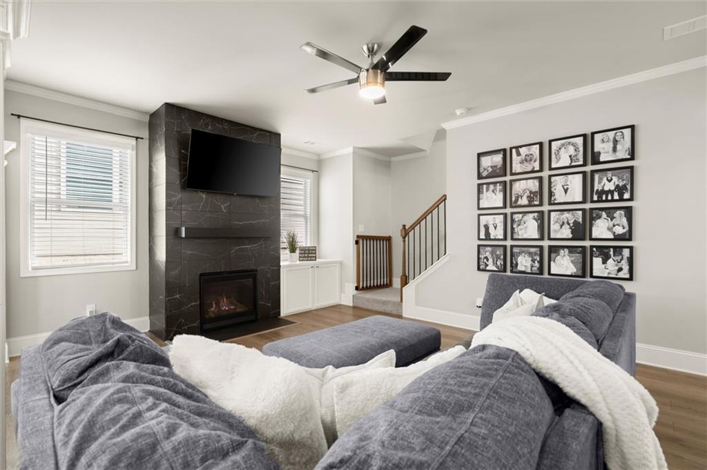 6379 Crosscreek Lane