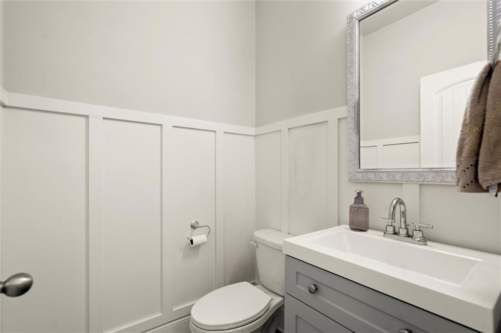 6379 Crosscreek Lane