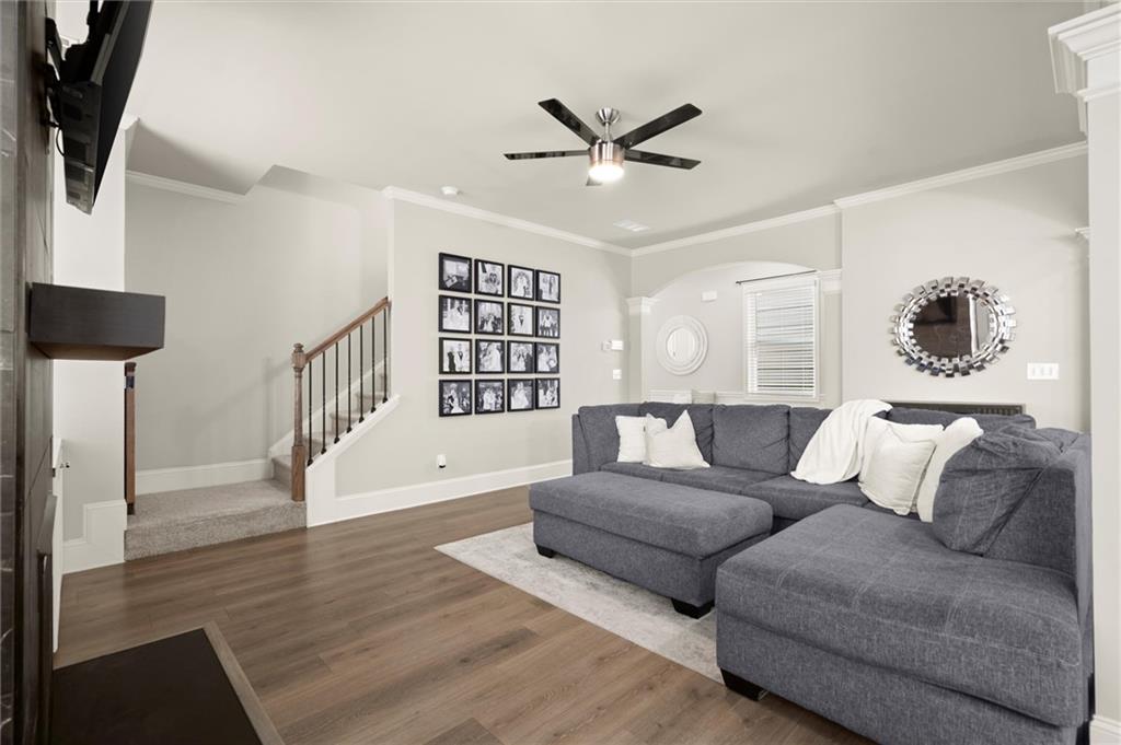 6379 Crosscreek Lane