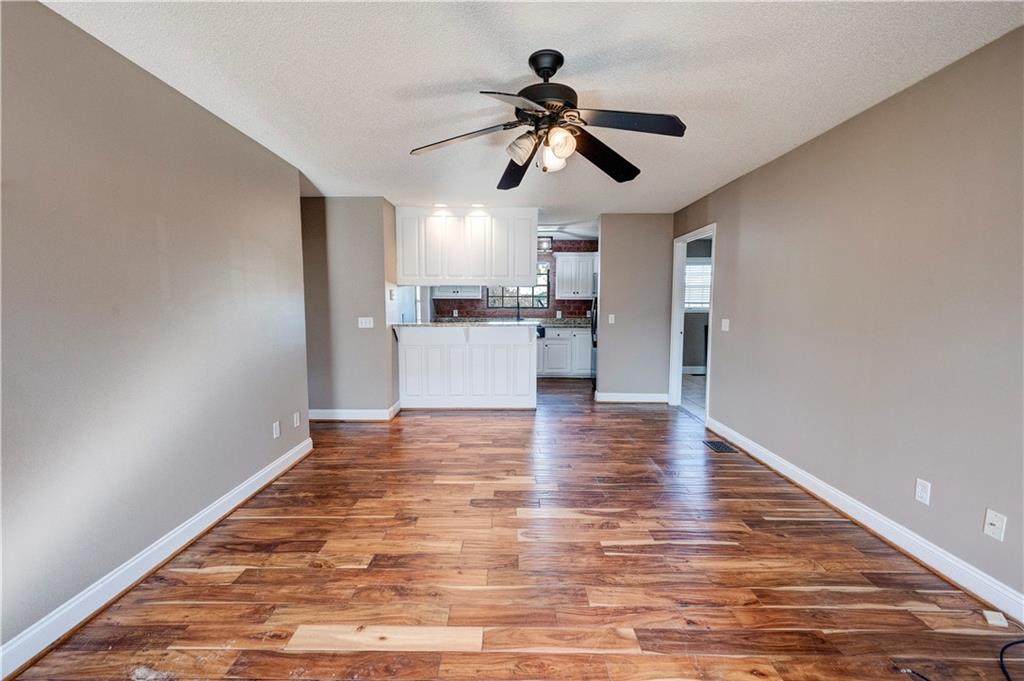 337 Oakland Drive SE