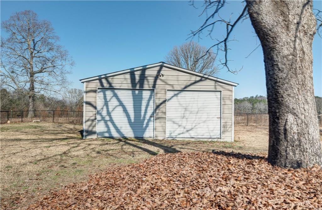 337 Oakland Drive SE