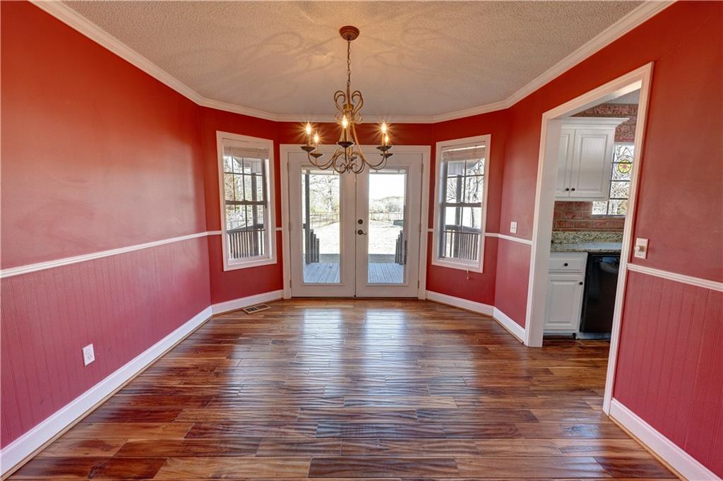 337 Oakland Drive SE