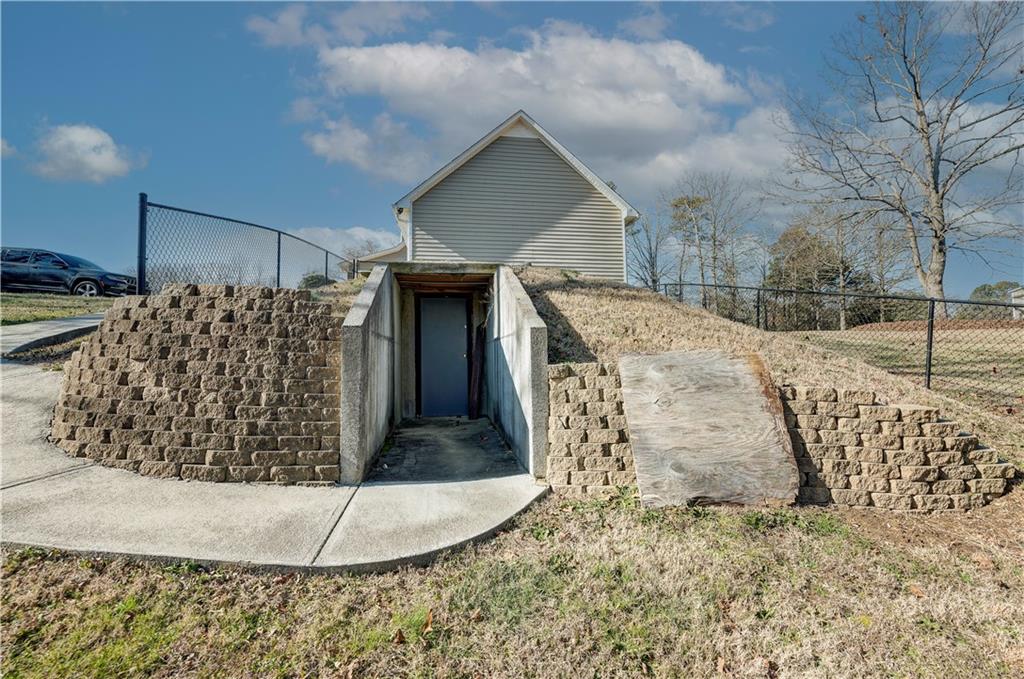 337 Oakland Drive SE