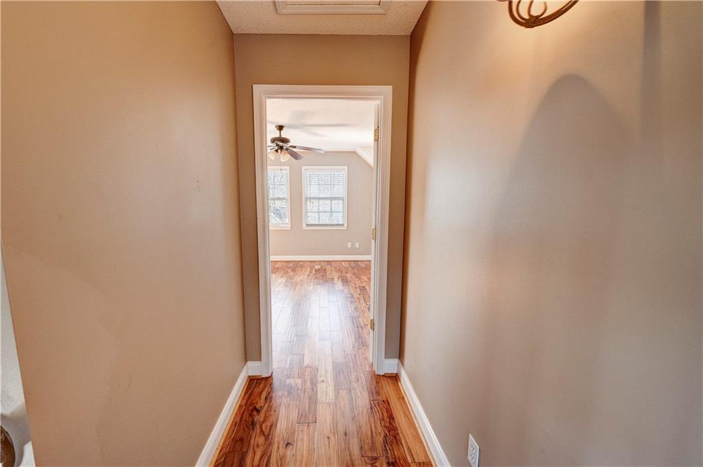 337 Oakland Drive SE