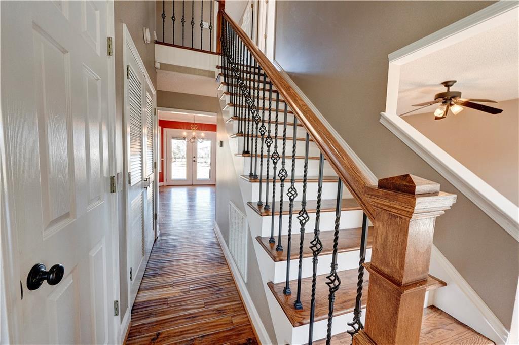 337 Oakland Drive SE