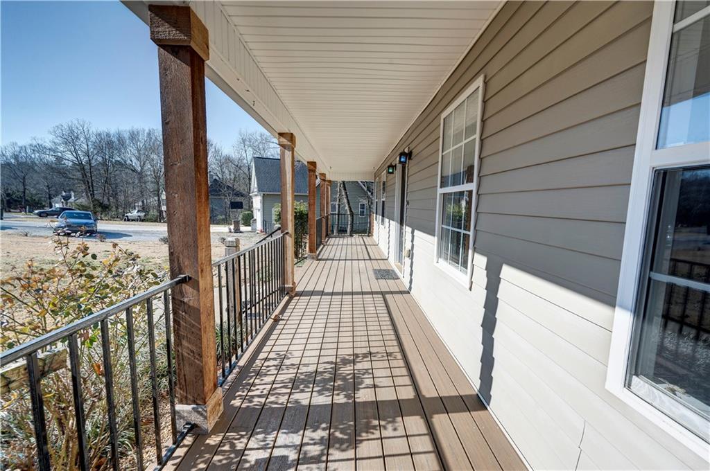 337 Oakland Drive SE