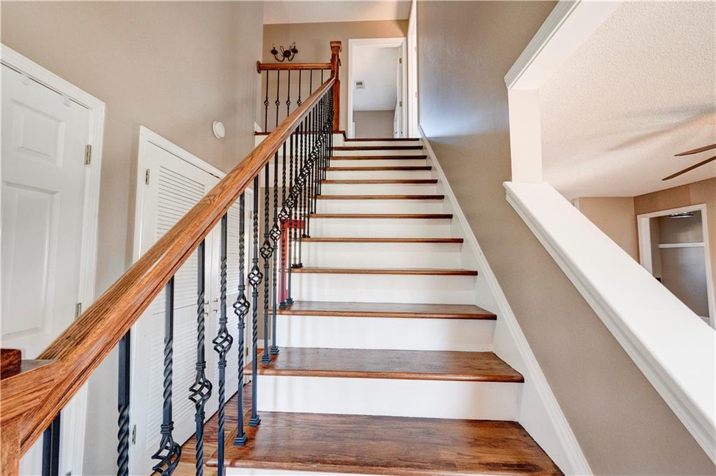 337 Oakland Drive SE