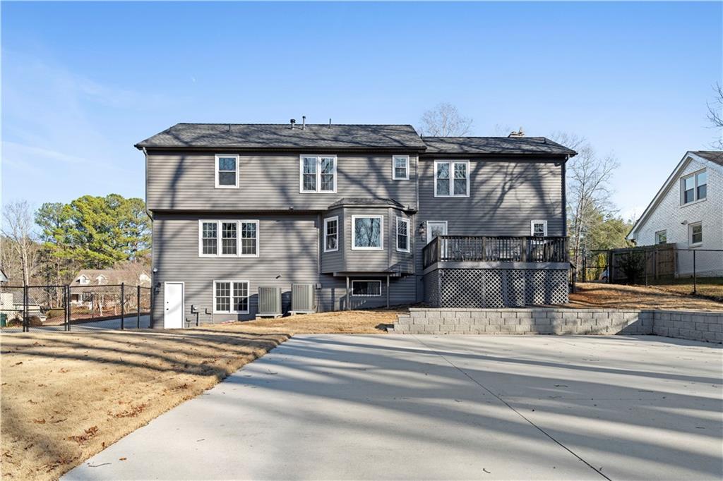 3950 W Cooper Lake Drive SE