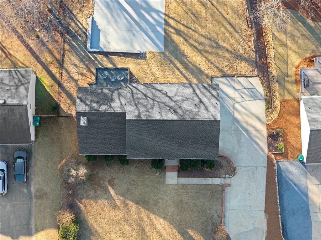 3950 W Cooper Lake Drive SE