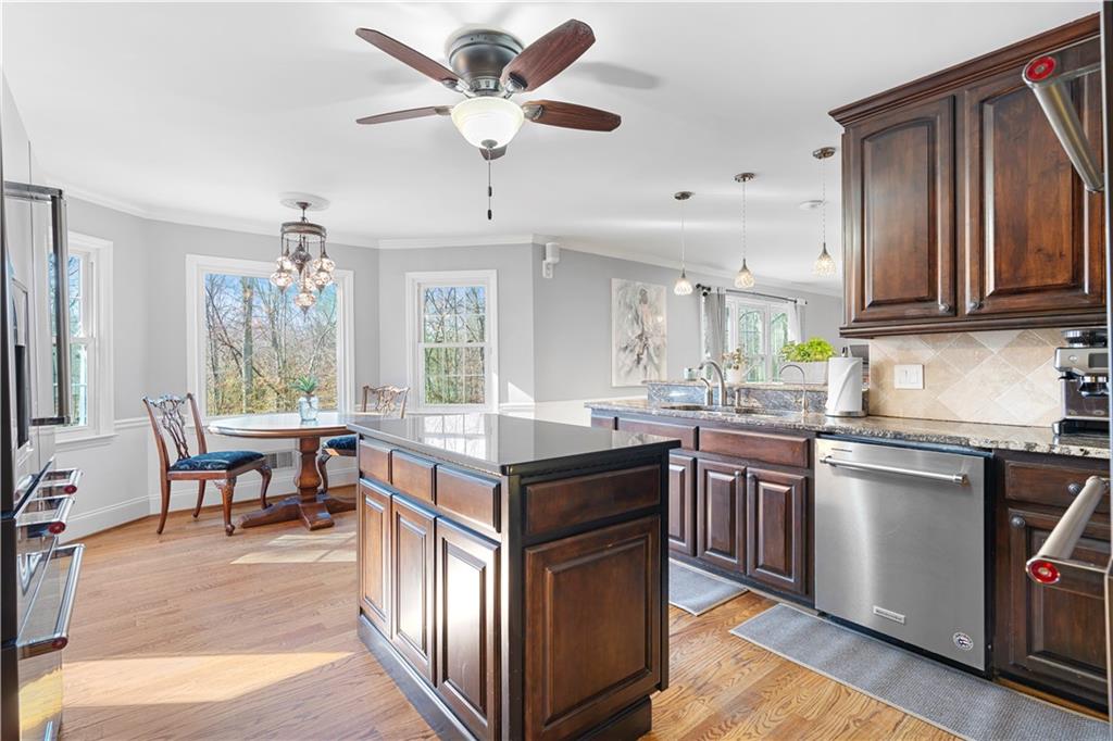 3950 W Cooper Lake Drive SE