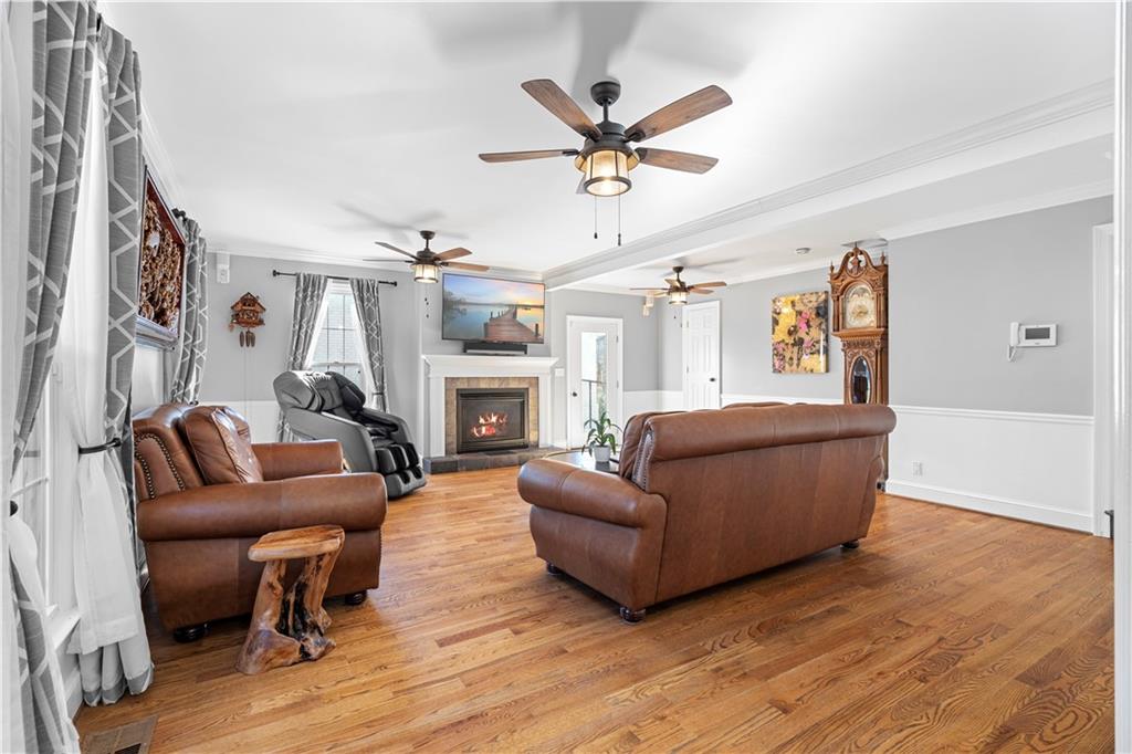 3950 W Cooper Lake Drive SE