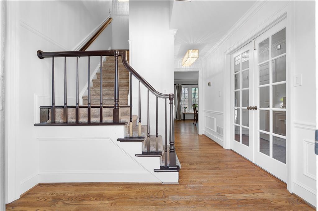 3950 W Cooper Lake Drive SE