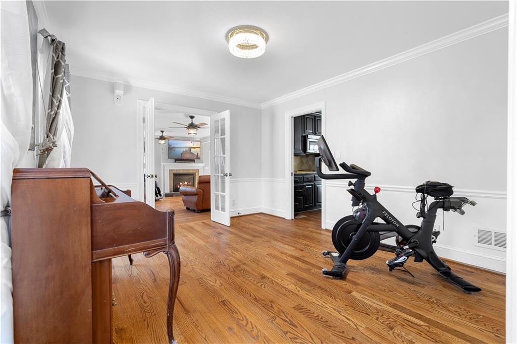 3950 W Cooper Lake Drive SE