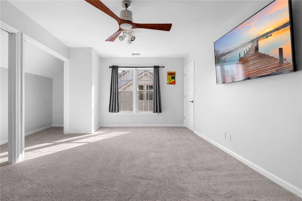 3950 W Cooper Lake Drive SE