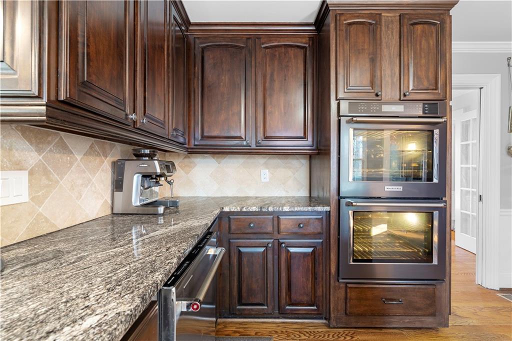 3950 W Cooper Lake Drive SE