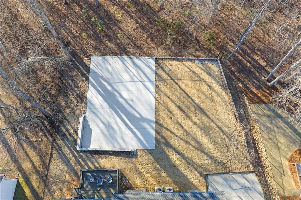 3950 W Cooper Lake Drive SE