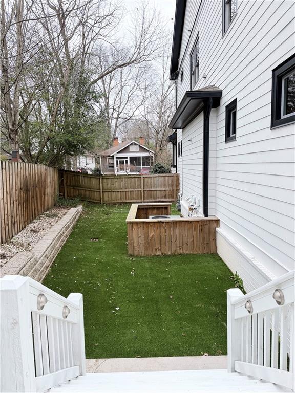 343 Sterling Street NE