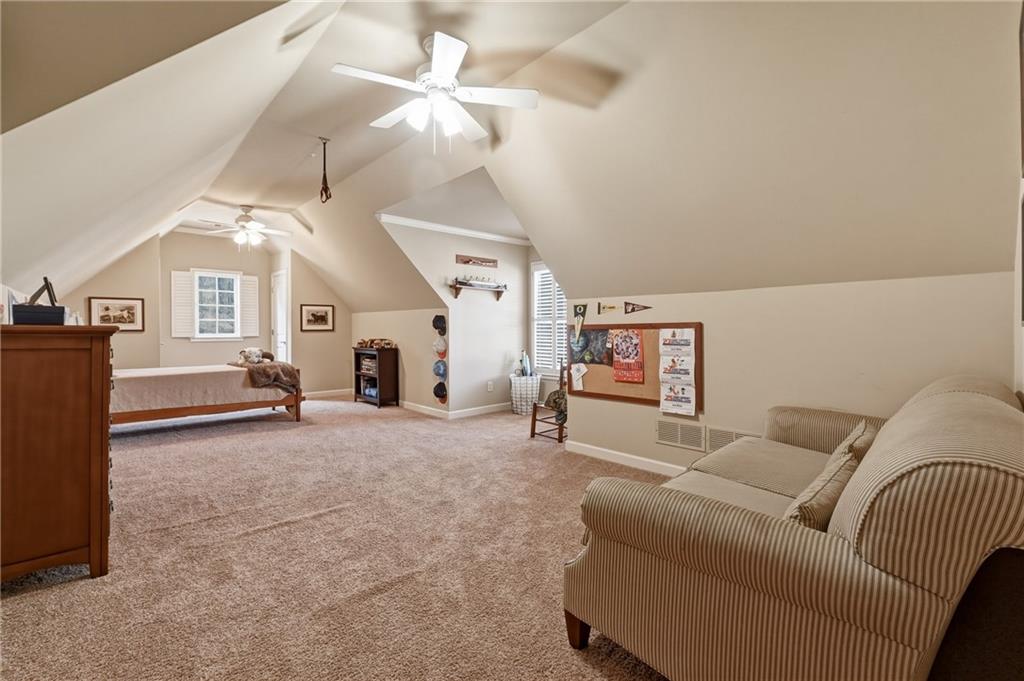 5430 Laurel Oak Drive