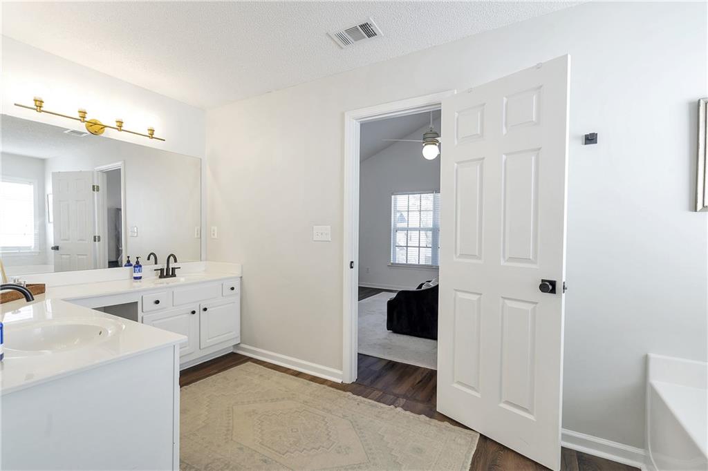 576 Ashland Parkway