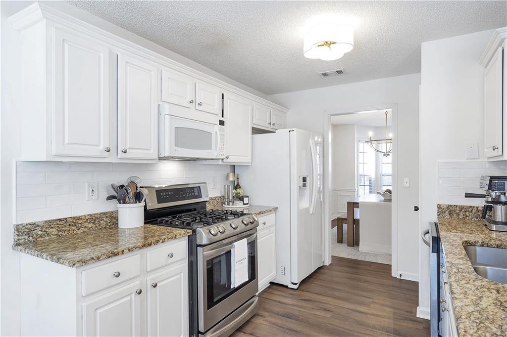 576 Ashland Parkway