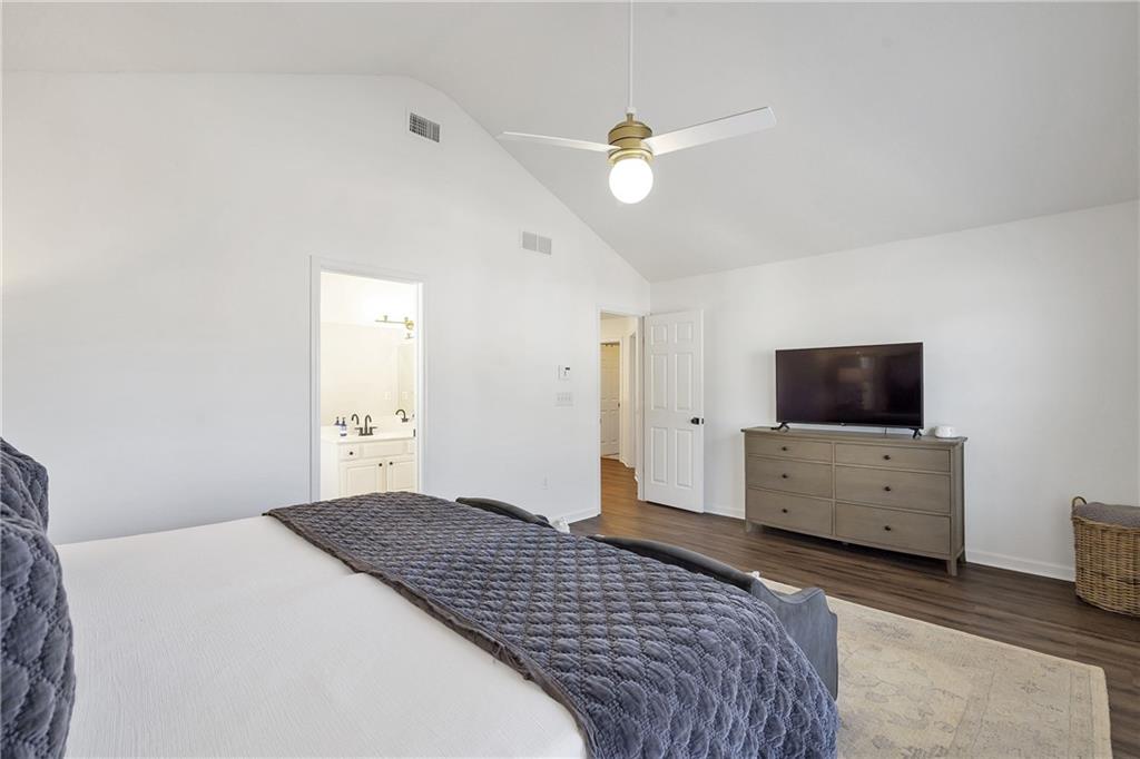 576 Ashland Parkway