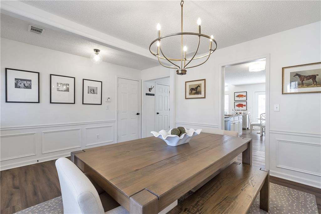 576 Ashland Parkway