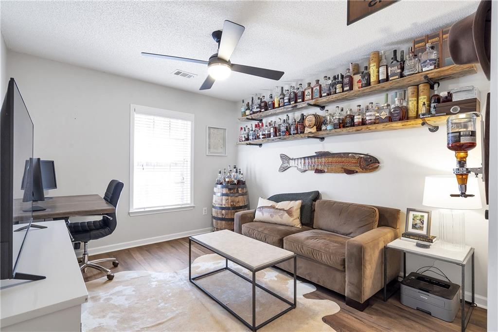 576 Ashland Parkway
