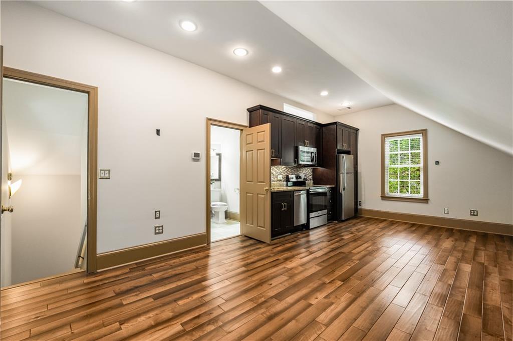 3786 Turnberry Court